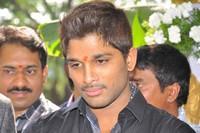 Iddarammayilatho Movie Opening Photos